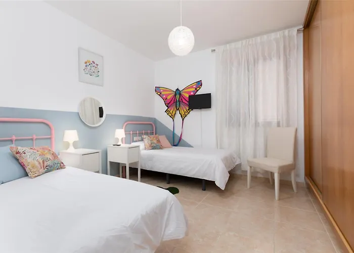 Home2book Coastal Paradise & Terrace,