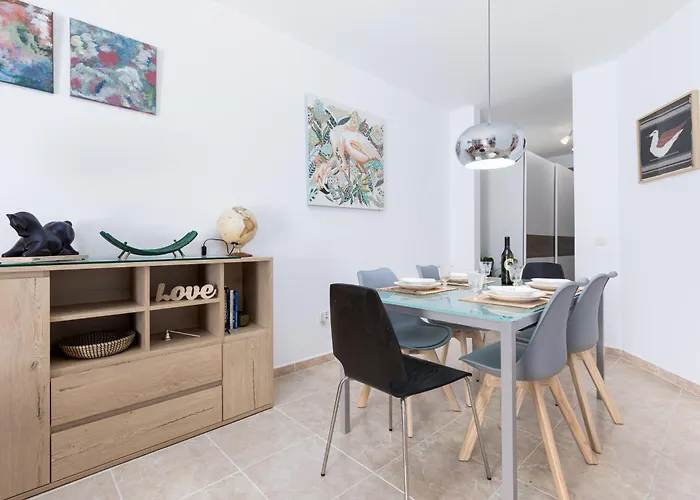 Home2book Coastal Paradise & Terrace, *